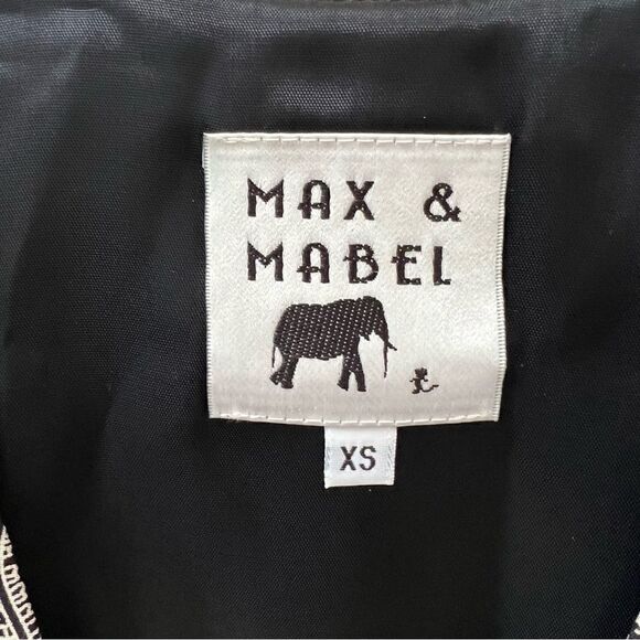Max & Mabel printed vest. Size XS/S - Picture 5 of 6